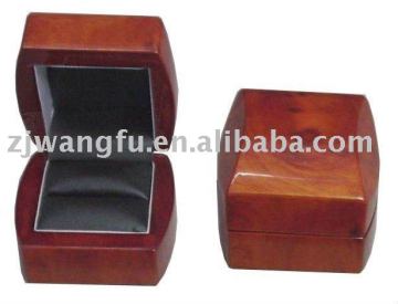 high glossy lacquer unique ring boxes