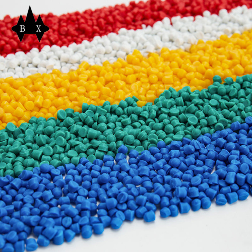 Многоцветные пластиковые гранулы из ПВХ для изоляции кабеля