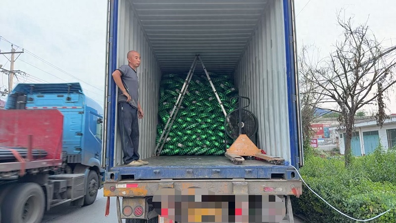 Ruisilife Expands African Presence: Ethiopian 40-foot HCU Order Completed Loading Despite High Temperatures