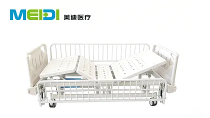 Full Fence Pediatric Nursing Bed Double Crank with Central Brake