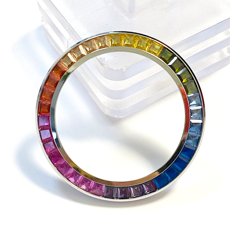 Bisel de reloj de acero inoxidable en Baguettes Rainbow