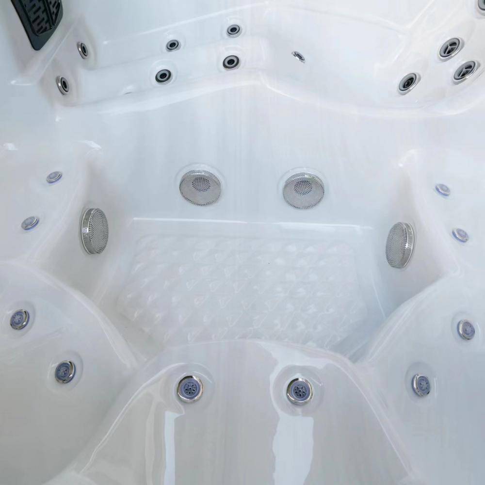 6 Persons Hydromassage Spa Hot Tub