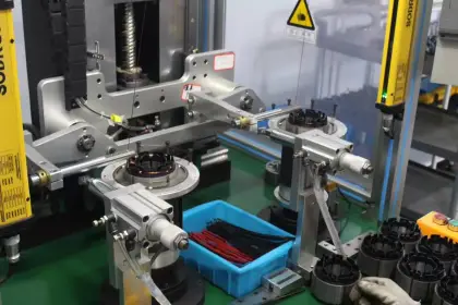 Submersible Solar Pump With Solar Inverter MPPT