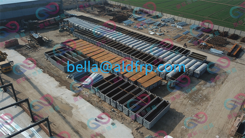 electrolytic pickling tank of electroplating equipment