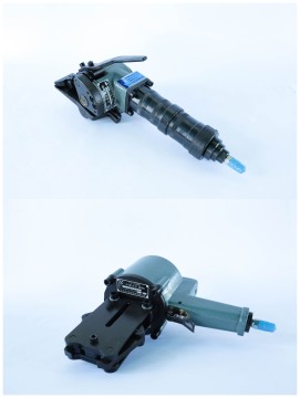 Flexible response to the separation baling machine