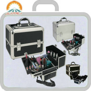 Aluminum cosmetic cases