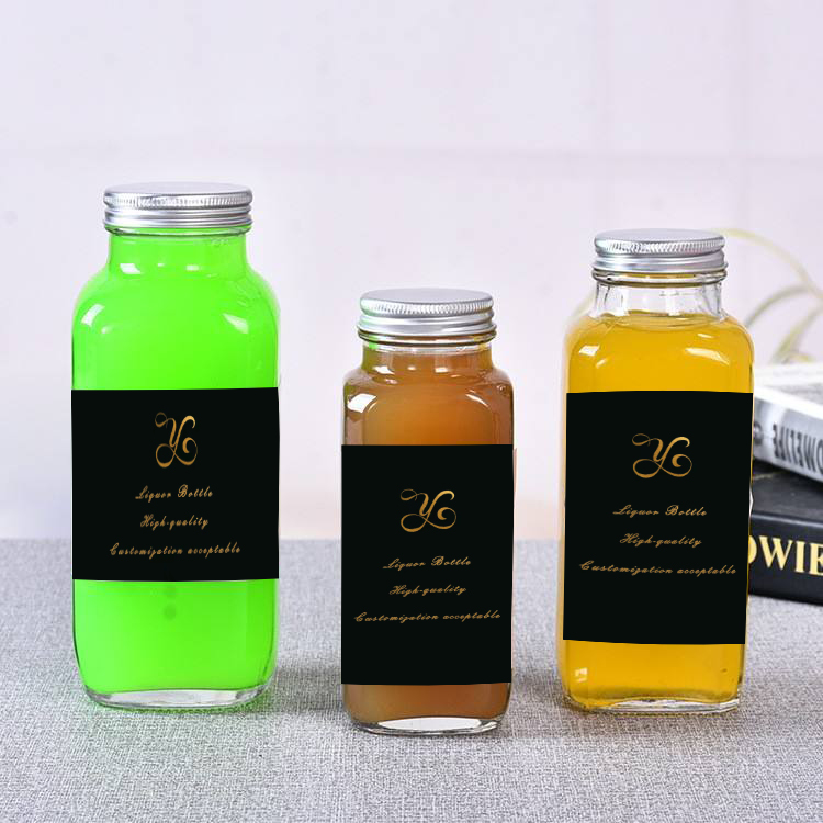 Beverage bottle square glass bottle