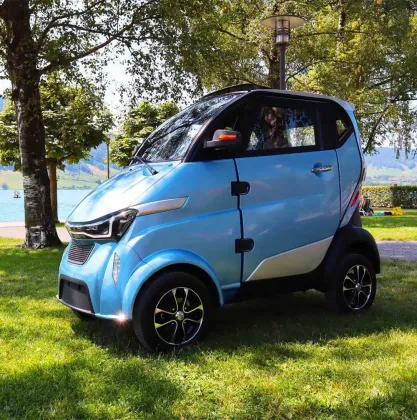 Direct Manufacturer Supplies Electric Car