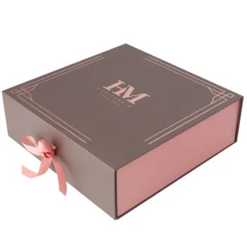 Luxury foldable packaging boxes