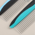 Efficient Pet Grooming Comb for Delicate Areas