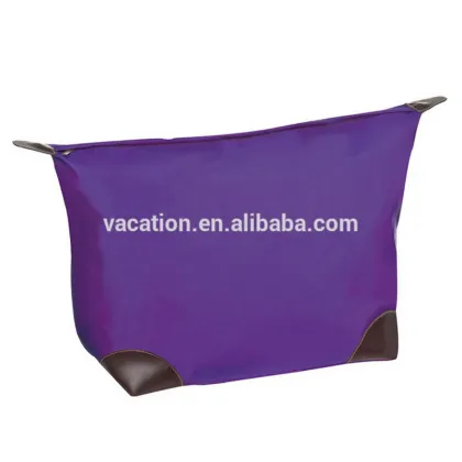 Simple green cosmetic bags