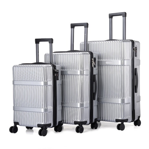 Luggage Castaway 3-Piece Spinner Suitcase Set