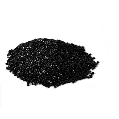 Yarn using in-situ semi-dull polyamide 6 black flakes