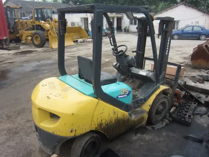 used komatsu forklift FD25T