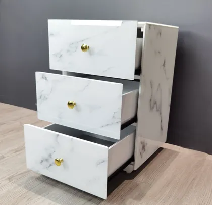 All-match bedside table in the bedroom