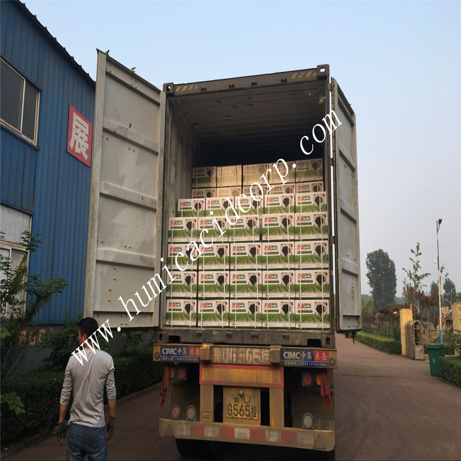 Mineral fulvic acid fertilizer