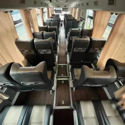 Used 2015 Electric Limousine Bus - 48 Seats, 11 Meters Long, Lishen Battery, 150km Range