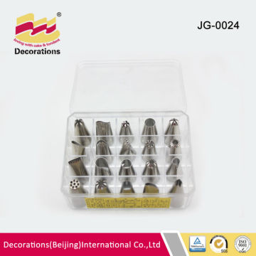 Metal pastry cake nozzles set