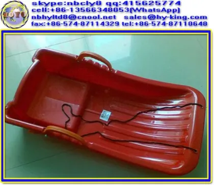 Red snow sled with brake / snow sledge board / plastic snow sledge snow glider