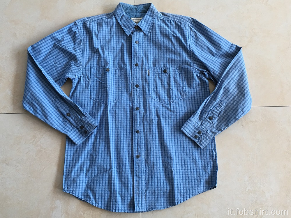 Camicia a quadri a maniche lunghe con tecnica di alta classe