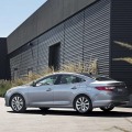 Classic flagship sedan Hyundai Azera 2011