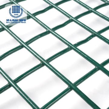 4x4 PVC beschichtetes geschweißtes Drahtnetz