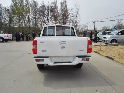 PICKUP 4WD OF DONGFENG