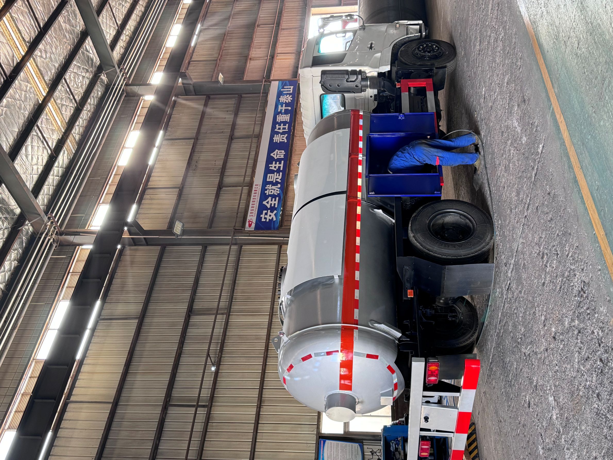 Advanced Liquid Ammonia Transport Equipment