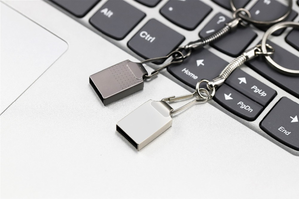 محرك أقراص USB صغير الحجم لطيف للغاية 2.0 3.0