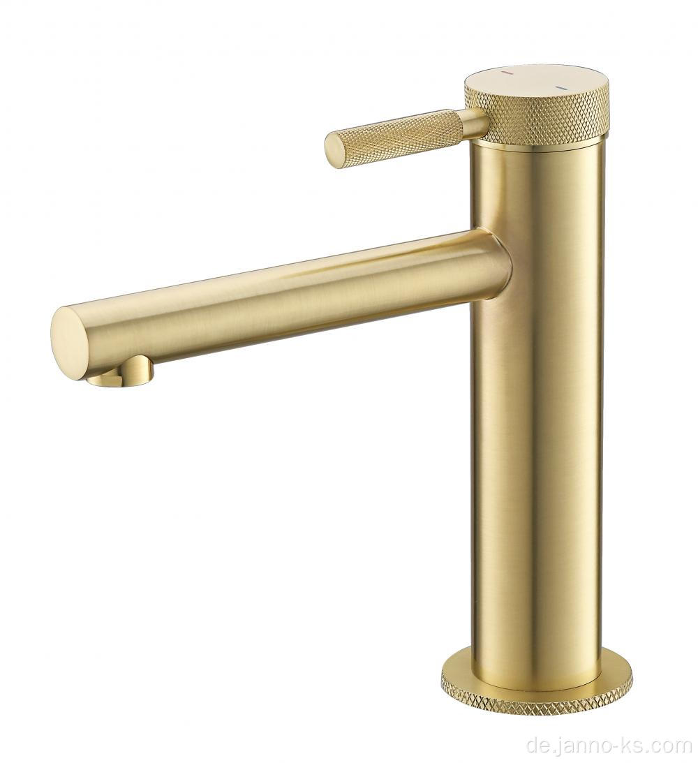 Gebürstetes goldener Tap Badezimmer Wasserhahnmixer