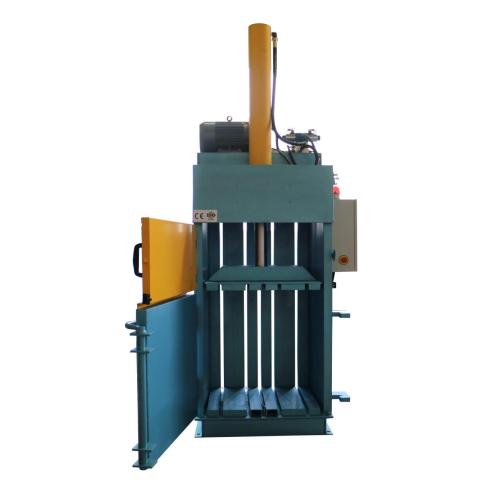 Vertical Small size baling press with CE