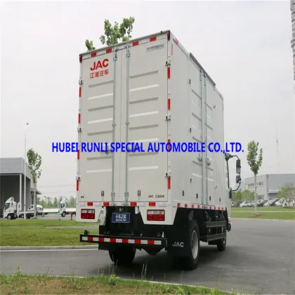 JAC superior quality 4X2 van truck 5Tons 92HP