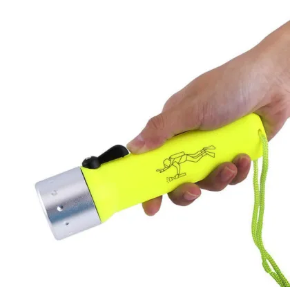 High-Quality LED Dive Light: The Ultimate Underwater Scuba Diving Flashlight Experience