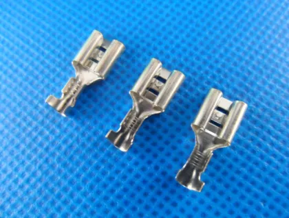 Automotive battery terminal connector