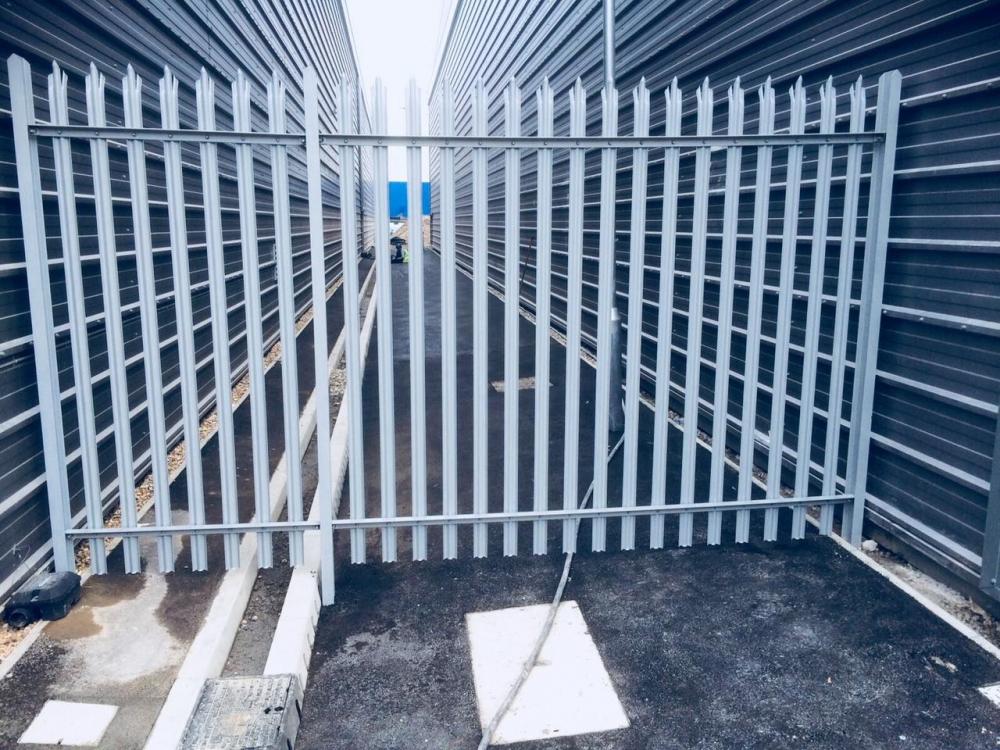 designed steel palisade fence with profile W/D section