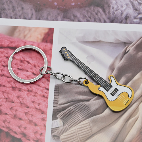 Zinc alloy guitar shape keychain