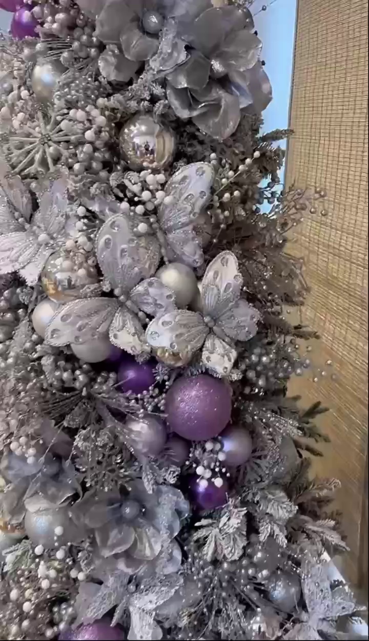 CSCC2025Sparkling Christmas Ball Tree