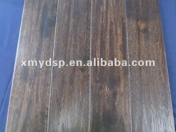 Oak Hand-scraped Solid Wood floor