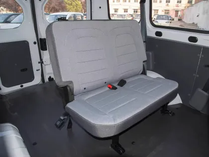 Wuling Yangguang Pure Electric EV car Electricity Van Passenger Bus