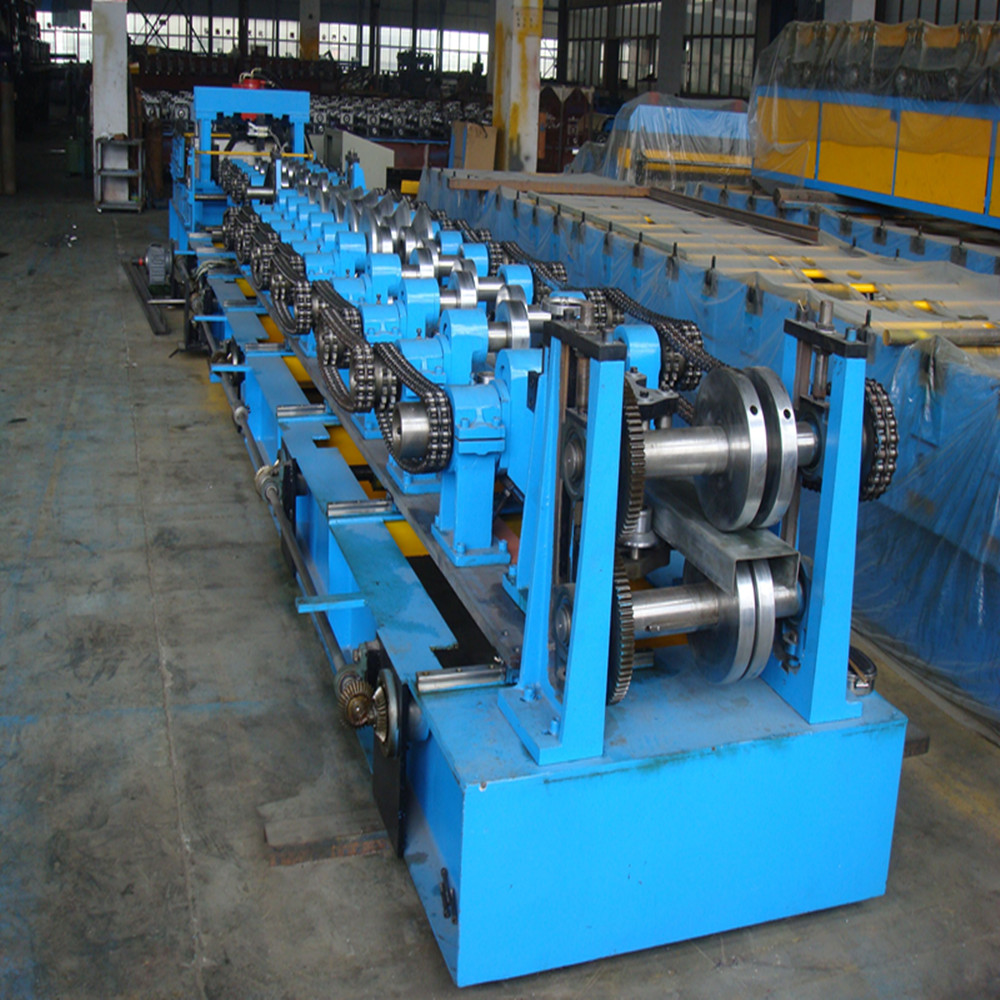 Steel purlin c channel rolling machine