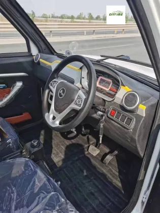 Left Hand Drive Cheap 4 Wheels Electric Vehicle Electric Car Ontime Yuan