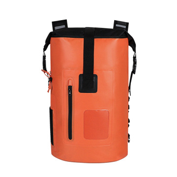Mochila resistente al agua de 30 litros con cierre enrollable