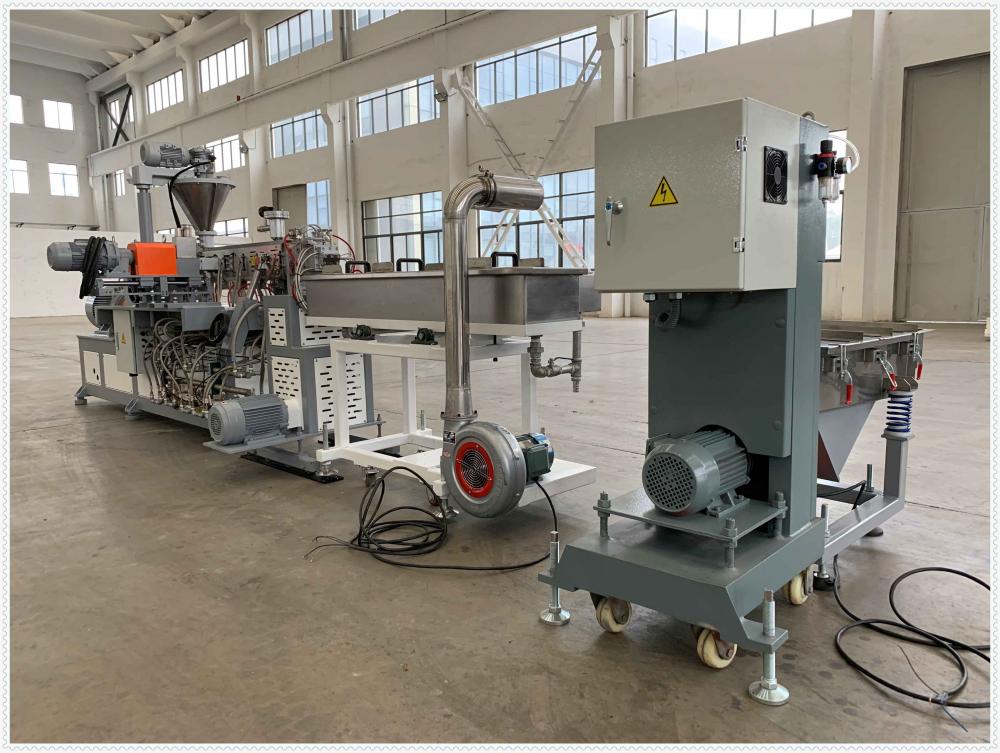 Ce Biodegradable PE+Starch Plastic Granulating Production Line