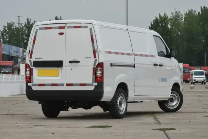 Wholesale Chery Karry Cowfish EV New Energy Van with CATL Battery - 110km/h