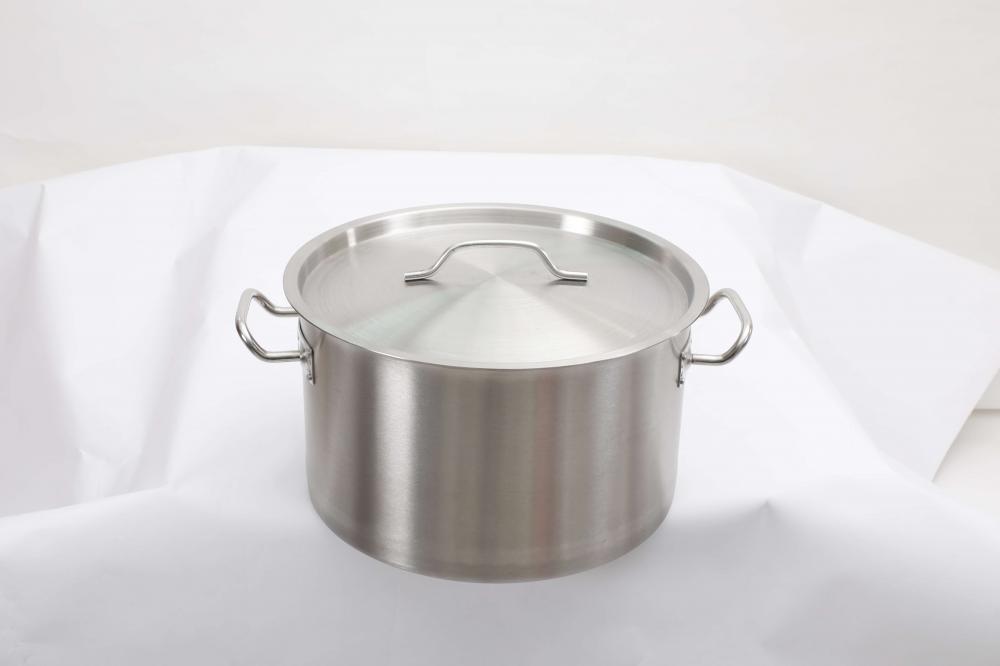 Good quality stainless steel stockpot with lid