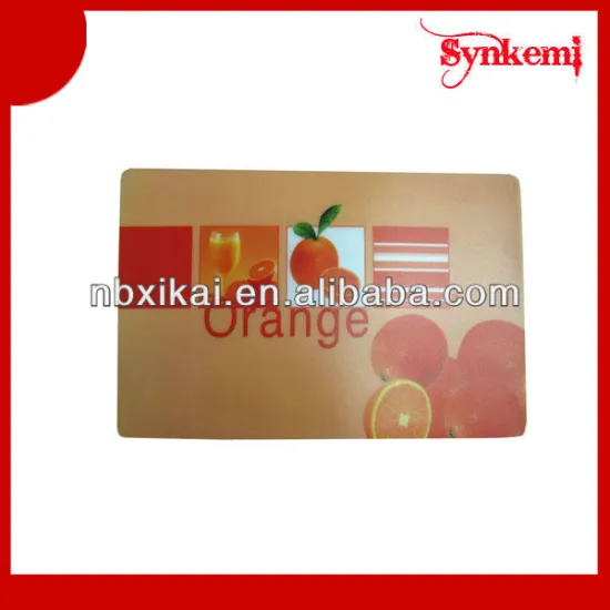 Decorative plastic folding cutting board