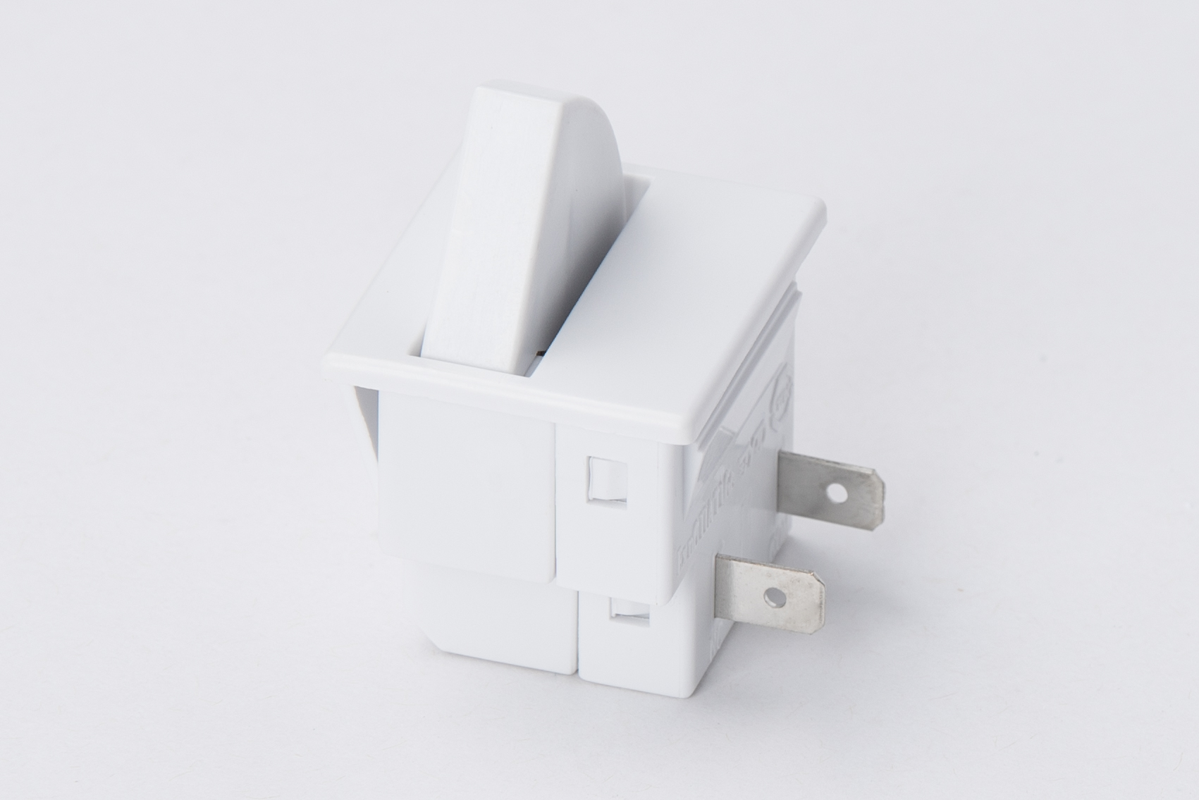 Fan shape switch