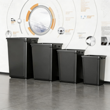 Large Plastic Trash Can for Kitchen and Commercial Use