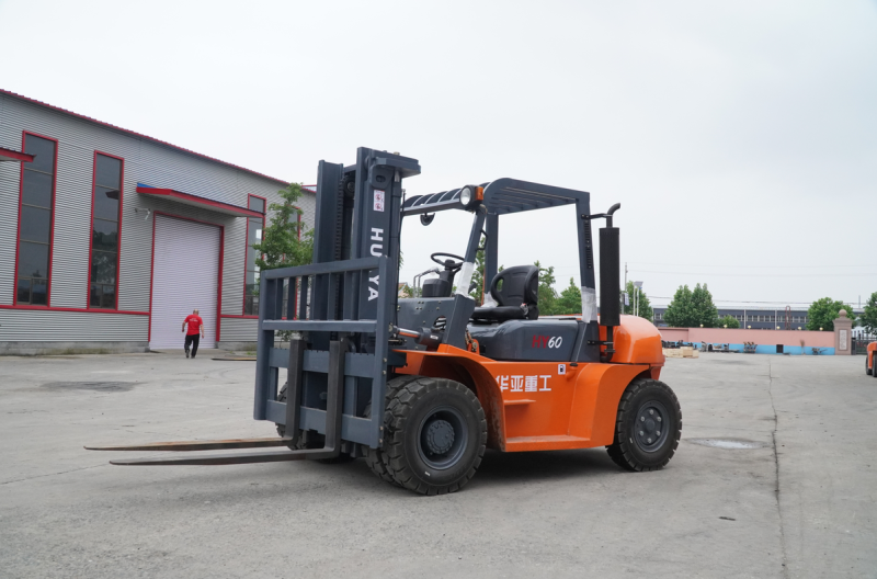 Top Diesel Forklifts 3-7m Masts 3T-4.5T with Side Shifter