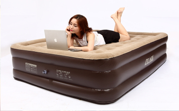 Double height air bed with queen size and high quality